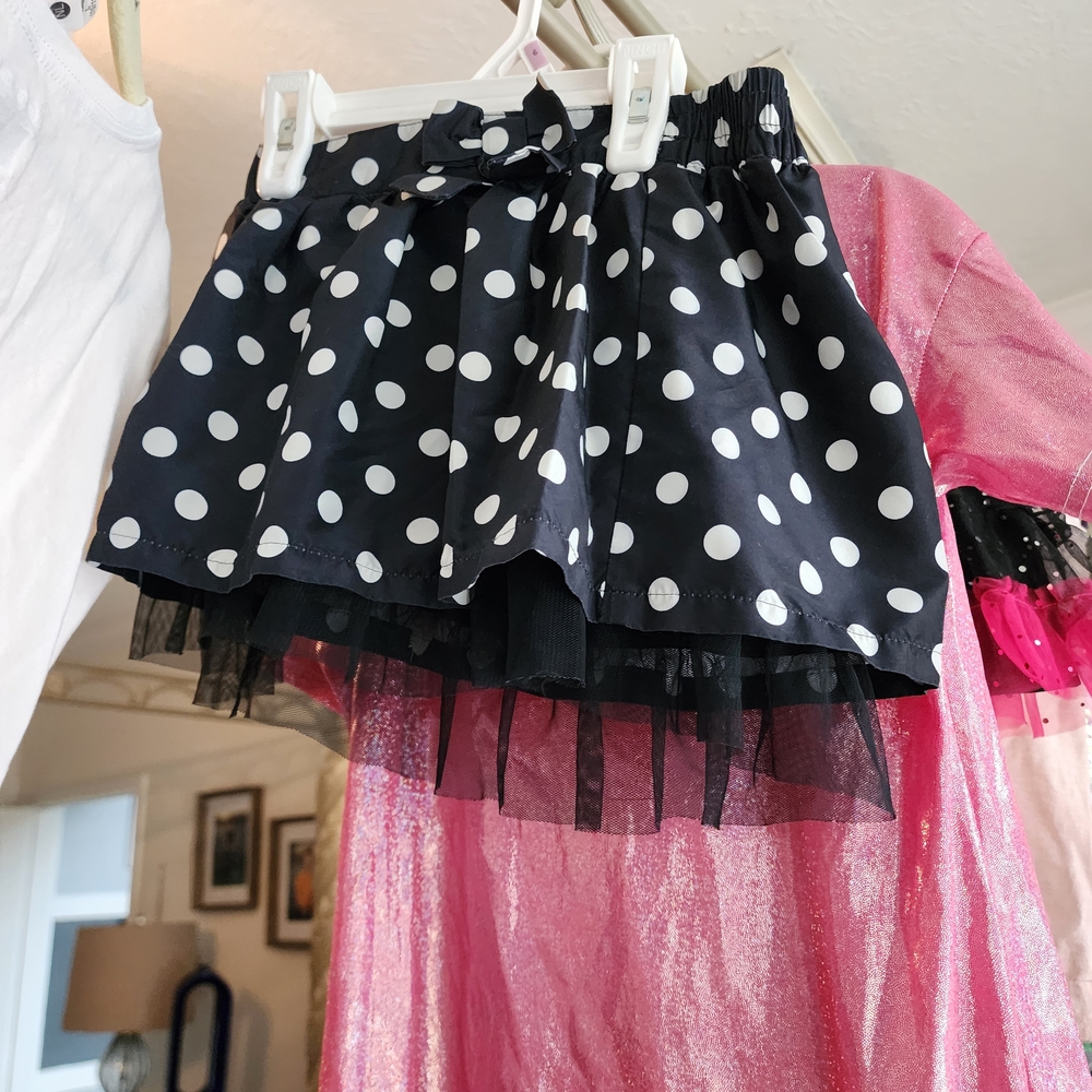 Assorted Bundle Of Fun And Colorful Girls Outfits - Picture 3 of 8